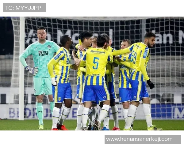 坎布尔与瓦尔韦克的激烈对决谁能在这场比赛中笑到最后 坎布尔与瓦尔韦克的激烈对决谁能在这场比赛中笑到最后